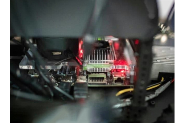NVIDIA Jetson TX2助力机器人战队斩获RoboMaster AI挑战赛冠亚军
